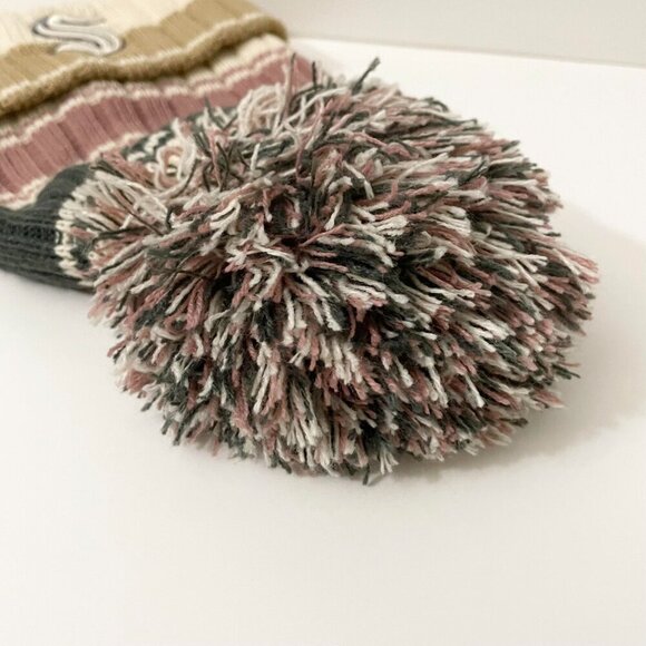 Seattle Kraken Beanie Toque Womens One Size Pom Pom NHL 47 Brand - Picture 15 of 16